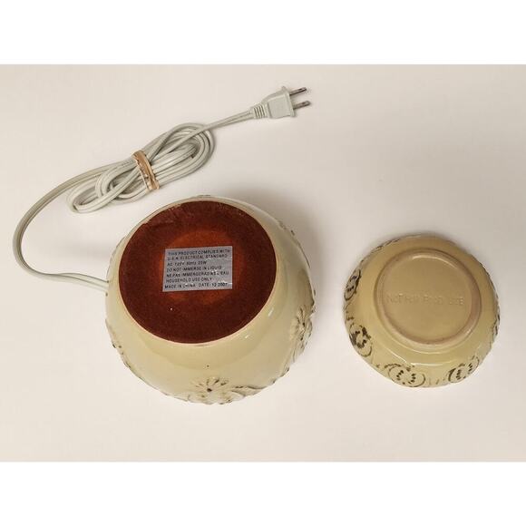 Scentsy Warmer Full Size Retired Sonata - Picture 3 of 9